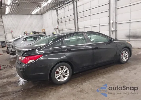 2013 Hyundai Sonata Gls z USA, uszkodzony, nr VIN 5NPEB4AC1DH648102